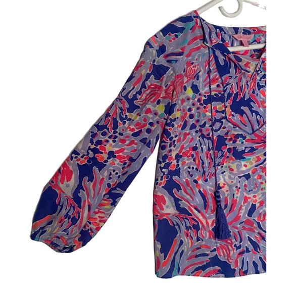 Lilly Pulitzer Women's XS Long Sleeve V-Neck Silk Elsa Top Pink Purple White - Picture 3 of 12